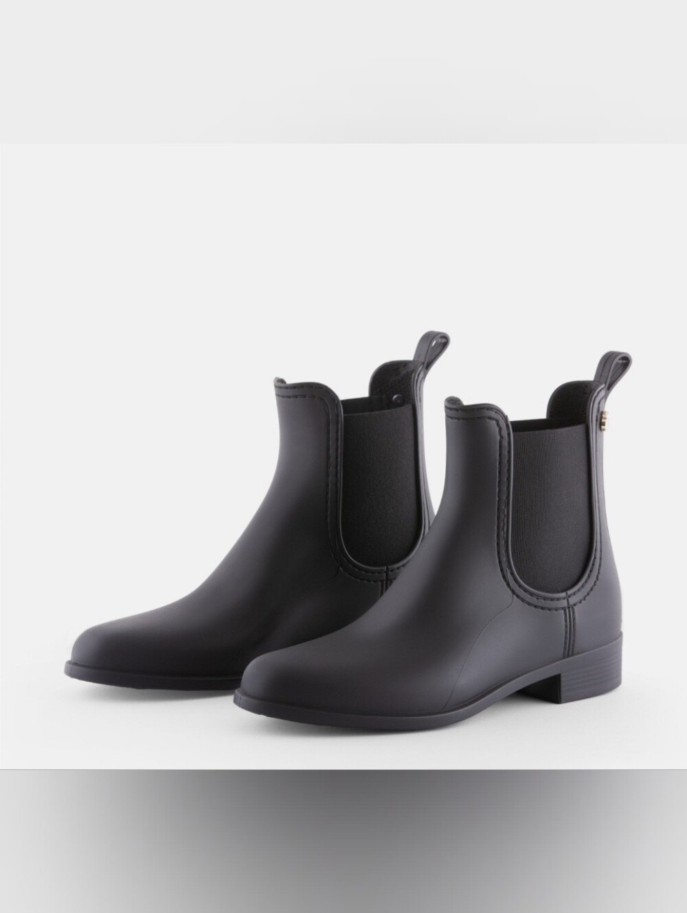 Black Chelsea Rain Boots for Women